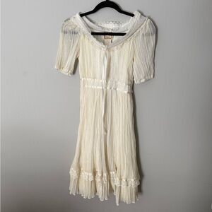 vintage 70’s Gunne Sax dress by Jessica McClintock